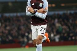 世界杯下注-英超｜罗杰斯独中两元 阿斯顿维拉主场胜曼联