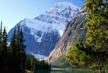 世界杯-西甲赛程安排惹争议！马诺洛·冈萨雷斯直言：羡慕英超，赛程毫无头脑！