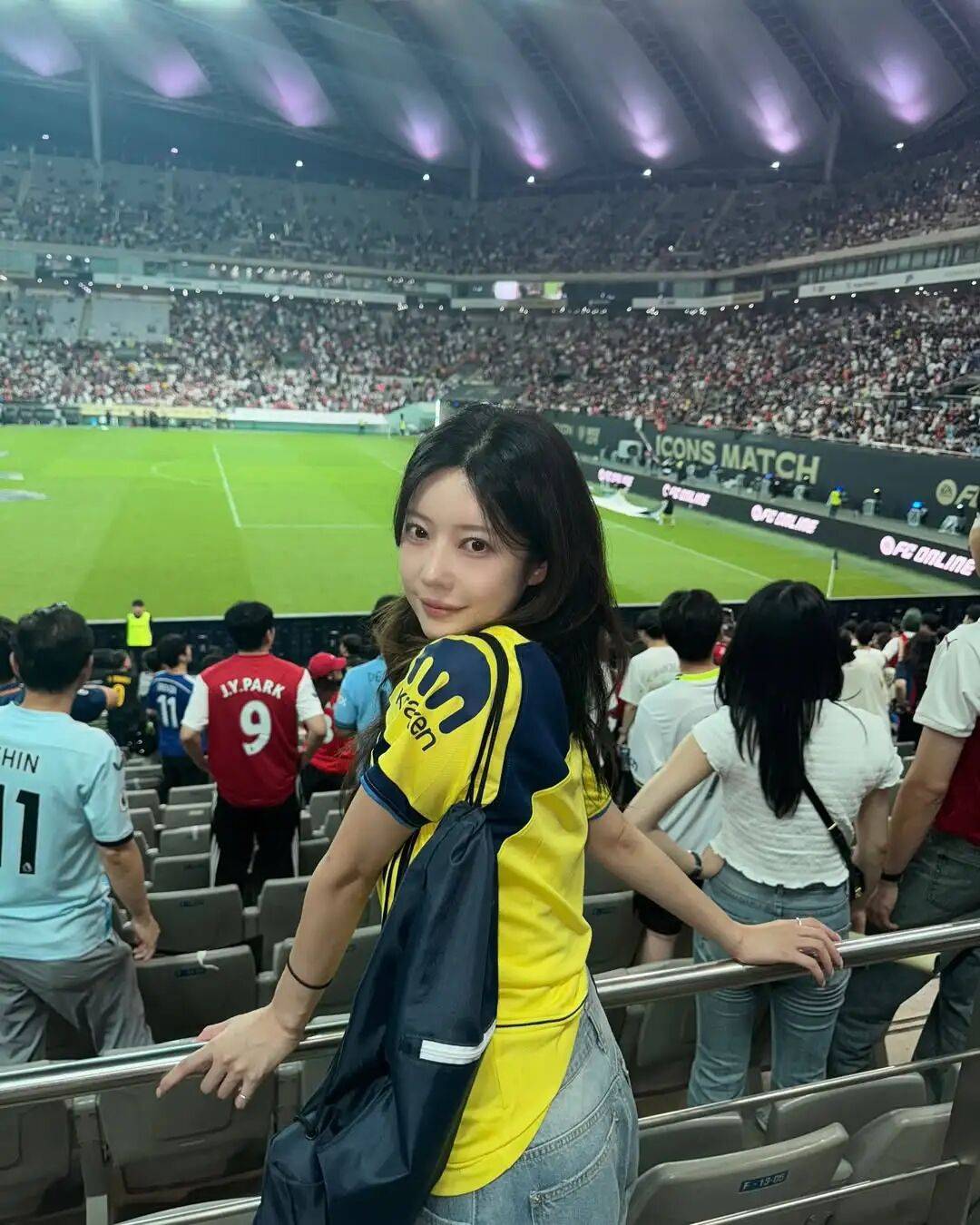 英超联赛：托特纳姆热刺崩盘，水晶宫中卫停赛